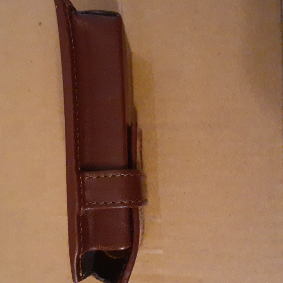 BURBERRY LIPSTICK /CIGARETTE HOLDER CASE - Picture 4 of 12